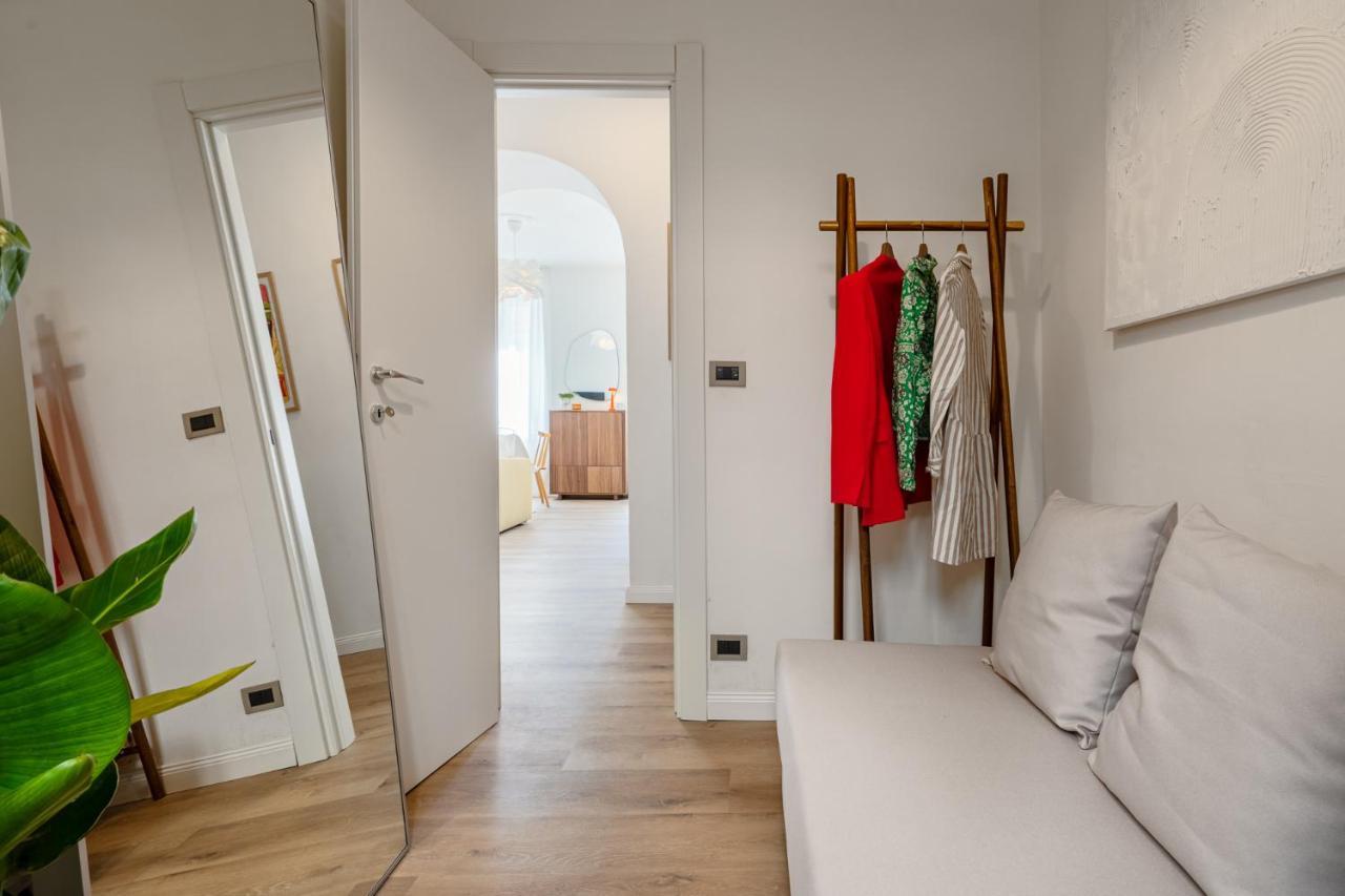San Giusto Apartment Триест Екстериор снимка